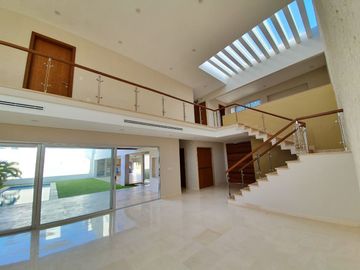 Casa en venta Con ACABADOS DE LUJO  Fracc las palmas