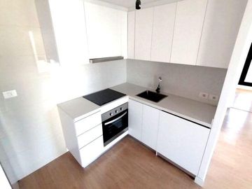 Apartamento 2 dormitorios con terraza en el Centro de Montevideo