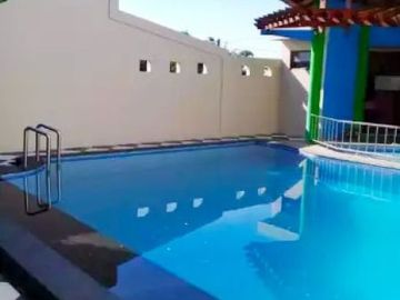 Villa Modern Full Furnished di Cipendawa Cipanas lengkap dengan kolam renang, Bogor