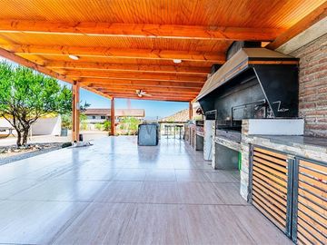Casa en Venta en Tres Orejas Colina - Centro Eventos