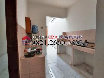Rumah bagus di komplek Senam indah antapani
