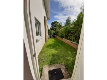 LUJOSA VILLA TUCAN COUNTRY CLUB & GOLF RESORT COCOLI 460 MT2 3REC+CBE