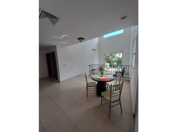 LUJOSA VILLA TUCAN COUNTRY CLUB & GOLF RESORT COCOLI 460 MT2 3REC+CBE