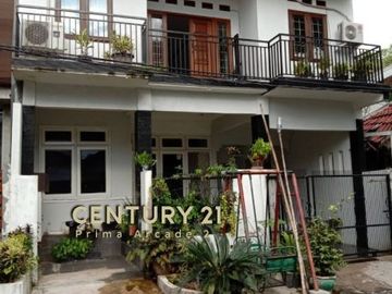 Rumah Cantik 4 Kamar Tidur di Maleo Sektor 9 Bintaro 4389