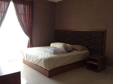 Dijual Apartemen Belleza Permata Hijau. Unit Semi Furnish-good view 3M