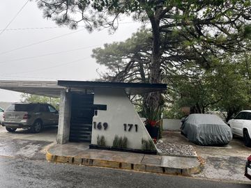 Venta departamento en calle Uxmal