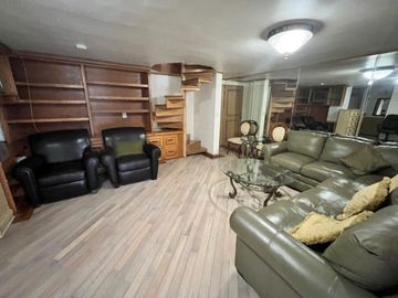 Venta departamento en calle Uxmal
