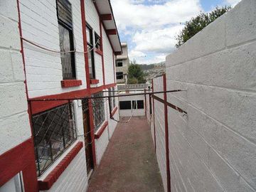 Venta o cambio casa en Otavalo en la ciudadela 31 de Octubre