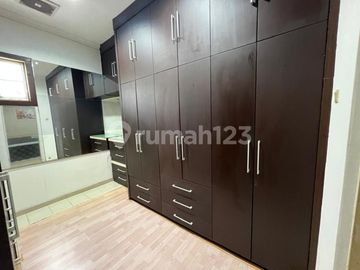 Disewakan Rumah Pik 10X23 Full Furnished Cantik Nego Sampai Deal