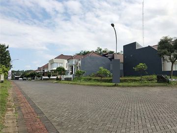 Rumah Hook Baru Luas 270 di Villa Puncak Tidar kota Malang