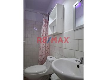 🔴 Se Vende Hermoso Mini Departamento en la Mejor Zona de Jesús María🔴
✨ ¡Vive con comodidad y estilo en una ubicación privilegiada! ✨

📍 Ubicación: