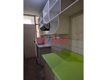 🔴 Se Vende Hermoso Mini Departamento en la Mejor Zona de Jesús María🔴
✨ ¡Vive con comodidad y estilo en una ubicación privilegiada! ✨

📍 Ubicación:
