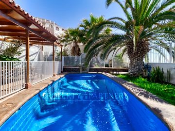 Casa con vista al mar en Jardines del Sur