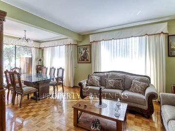 Casa con vista al mar en Jardines del Sur