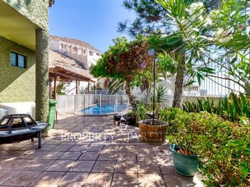 Casa con vista al mar en Jardines del Sur