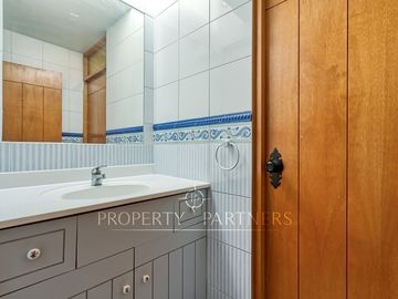 Venta de Magnífica Casa en Gran Terreno, Las Pircas, Peñalolén