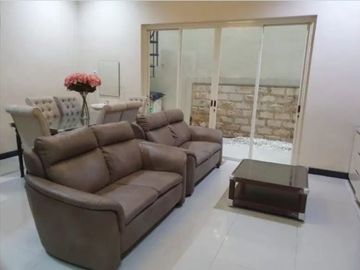 Dijual/Disewa Rumah Sutorejo Selatan, Mulyosari, Surabaya Timur Siap Huni