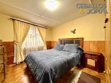 Casa en venta de 3 dorm. en Villa Alemana