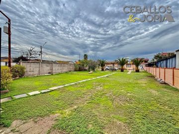 Casa en venta de 3 dorm. en Villa Alemana