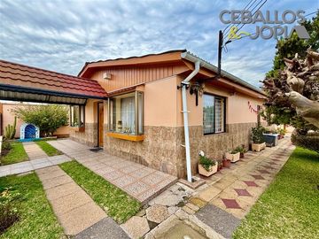 Casa en venta de 3 dorm. en Villa Alemana
