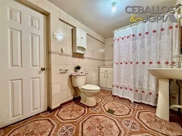 Casa en venta de 3 dorm. en Villa Alemana