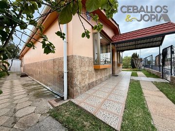Casa en venta de 3 dorm. en Villa Alemana