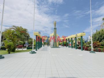 🏡 ¡Descubre tu nuevo hogar en Pimentel, Chiclayo! 🌅

Te presentamos una encantadora casa de un piso, ideal para quienes buscan comodidad y espacio.