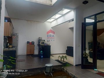 Rumah siap huni di Komplek batununggal Elok