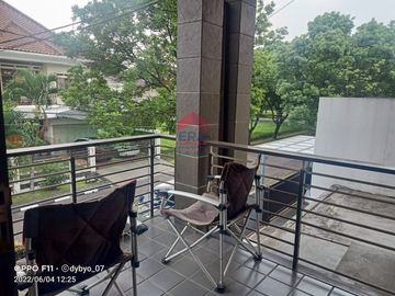 Rumah siap huni di Komplek batununggal Elok