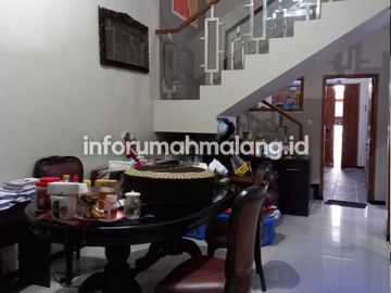 Rumah Malang Strategis Tengah Kota,