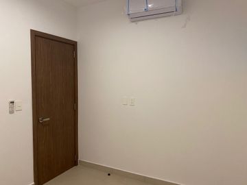 Departamento en Vía Montejo, Torre Atlántida, de 3 habitaciones.