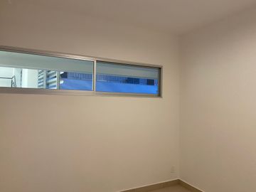 Departamento en Vía Montejo, Torre Atlántida, de 3 habitaciones.