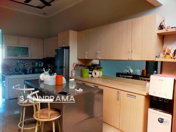 ImelAroem Rumah 2 Lantai Dalam Cluter Beji
