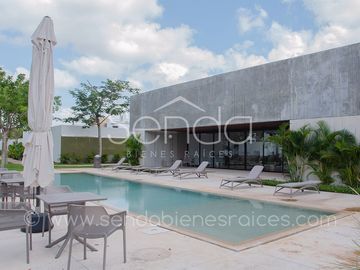 Casa en venta tipo Loft de 2 recamaras en Palta 152 Cholul Merida