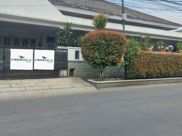 RUMAH NYAMAN DAN ASRI DALAM KOMPLEK DI PEKAYON BEKASI BEBAS BANJIR