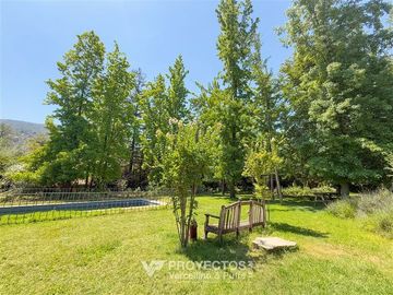 Exclusiva Casa de Campo en Parque Las Majadas , Pirque