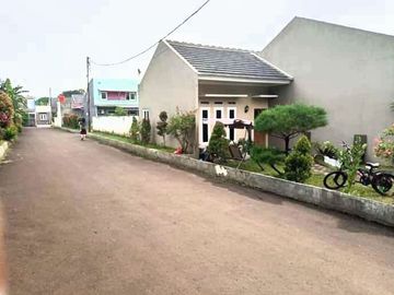 Rumah terawat didalam perumahan shm dijual cepat