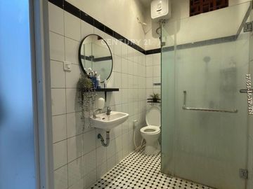 Dijual Rumah Siap Huni Lokasi Strategis Dekat Tol Di Cinere