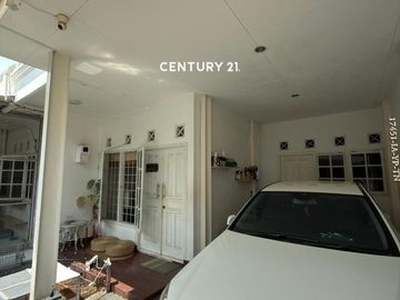 Dijual Rumah Siap Huni Lokasi Strategis Dekat Tol Di Cinere