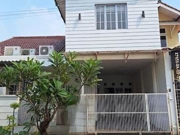 Dijual Rumah Siap Huni Lokasi Strategis Dekat Tol Di Cinere