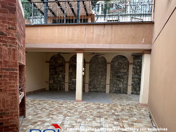 SUPER OPORUNIDAD !!!! BAJA DE PRECIO !!!  Casa Contry Sol Venta