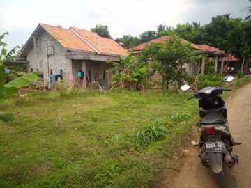 1 Ha Tanah Kebun untuk Kawasan Industri, Ciharashas, Cipeundeuy, Bandung Barat.