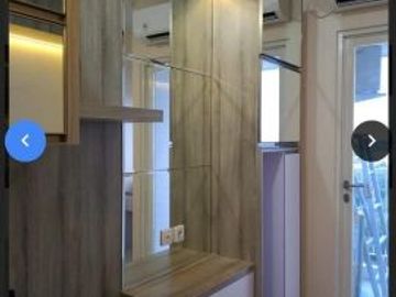 Xyiwr, APARTEMENT PUNCAK CBD Full furnish, UNIT BARU GRESS