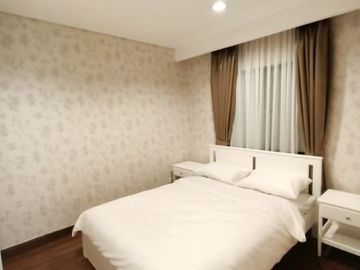 Rumah Besar 3,5 Lantai Dekat Tol Cilandak Jakarta Selatan