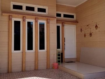 Jual Rumah Mewah Sangat Luas di Gunung Anyar Jaya Tengah Kota Surabaya