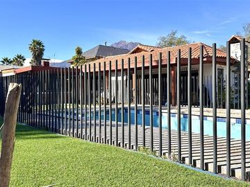 Loteo Las Vizcachas, Linda casa 3 dormitorios con piscina