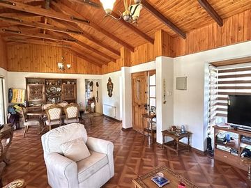 Loteo Las Vizcachas, Linda casa 3 dormitorios con piscina