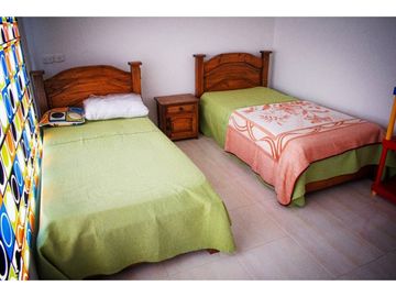 VENTA CASA CAMPESTRE MELGAR- 440M2