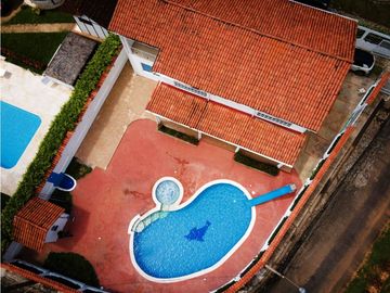 VENTA CASA CAMPESTRE MELGAR- 440M2