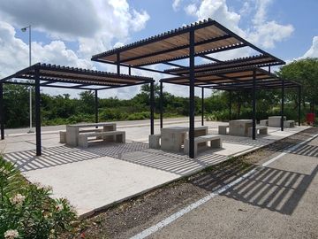 RESIDENCIA EN PRE VENTA  EN PRADERAS DEL MAYAB, CONKAL -  3 RECÁMARAS  Y ALBERCA